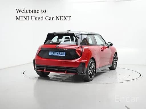Mini Aceman, 2025, Toshkent shahri – 1