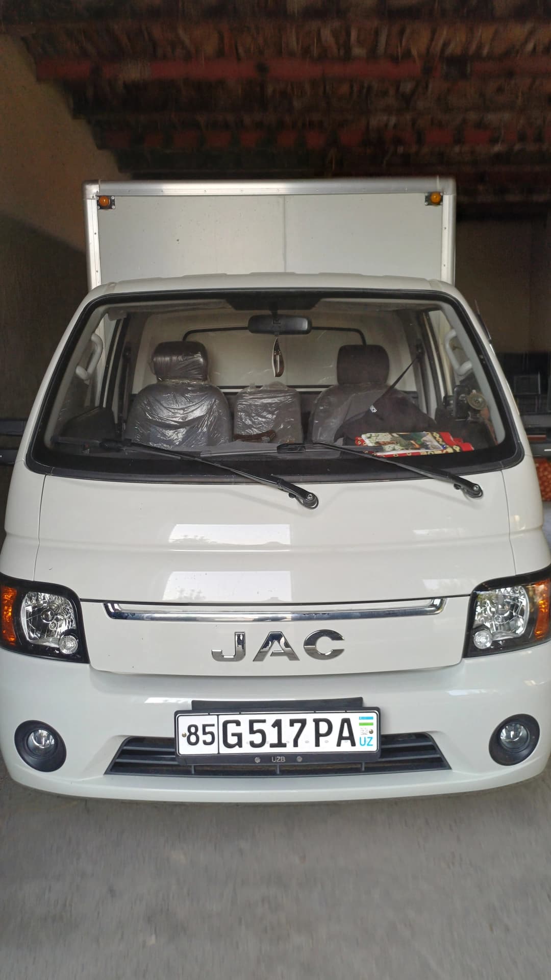 2025 JAC J7