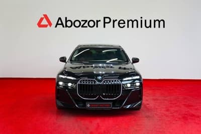 BMW i7, 2025, Toshkent shahri