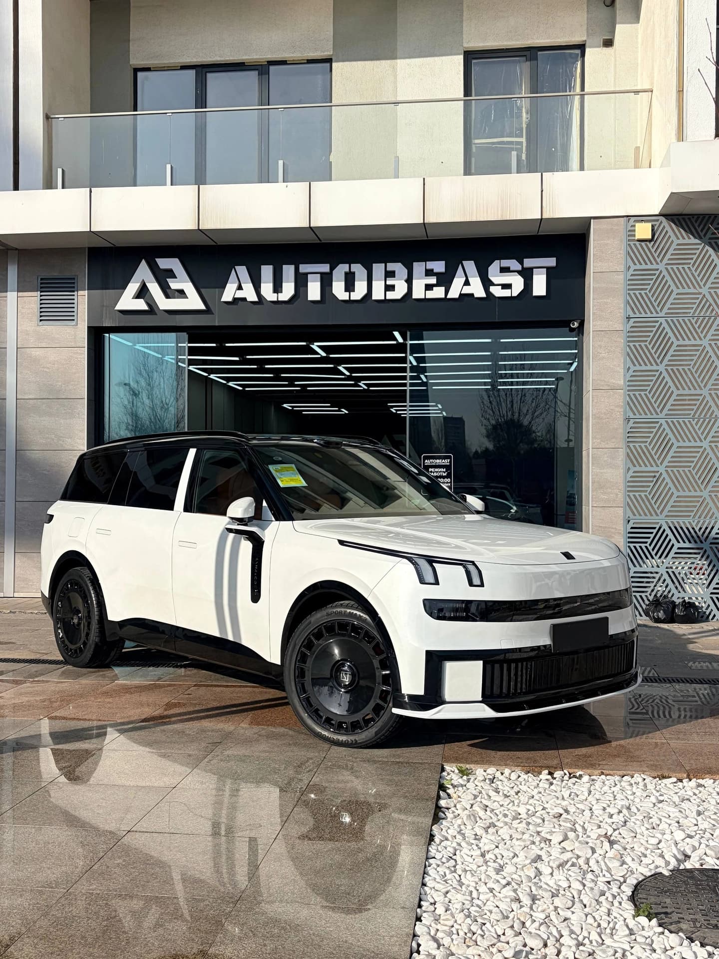 Lynk & Co 900, 2025, Toshkent shahri – 1