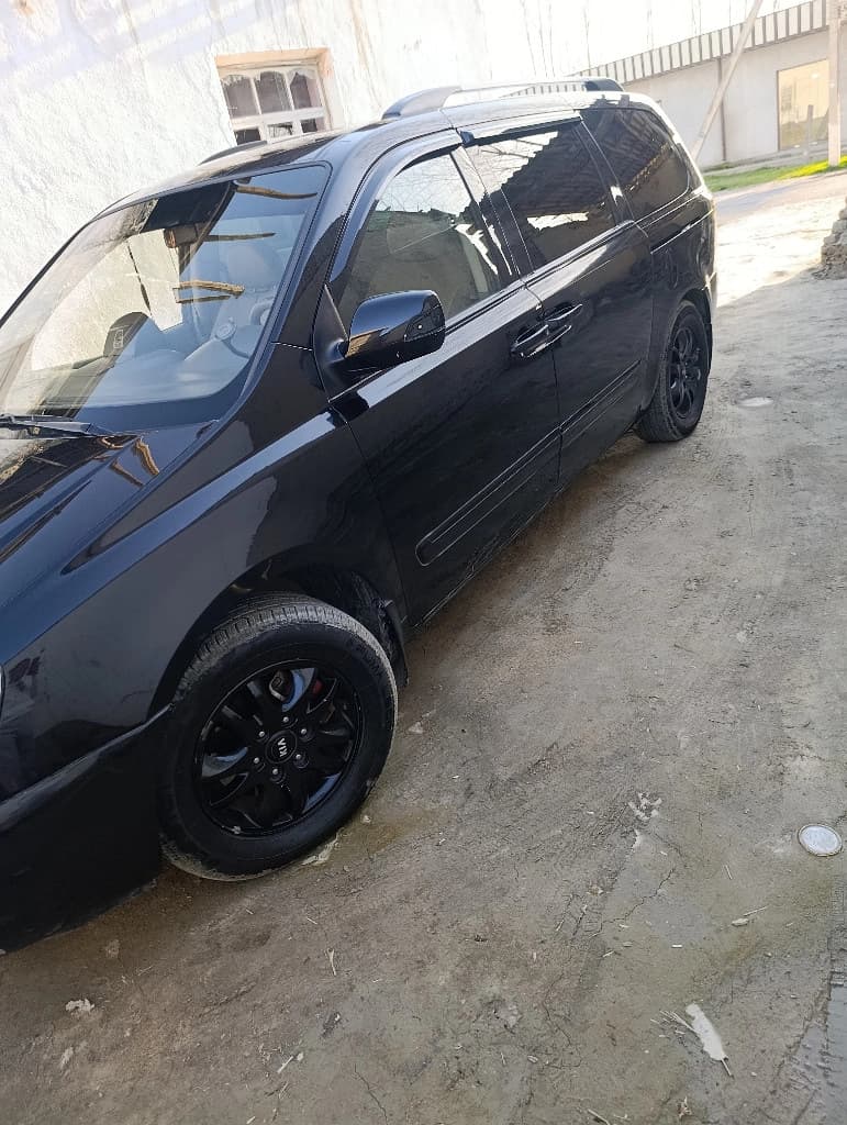 Kia Carnival, 2011, Samarqand – 1