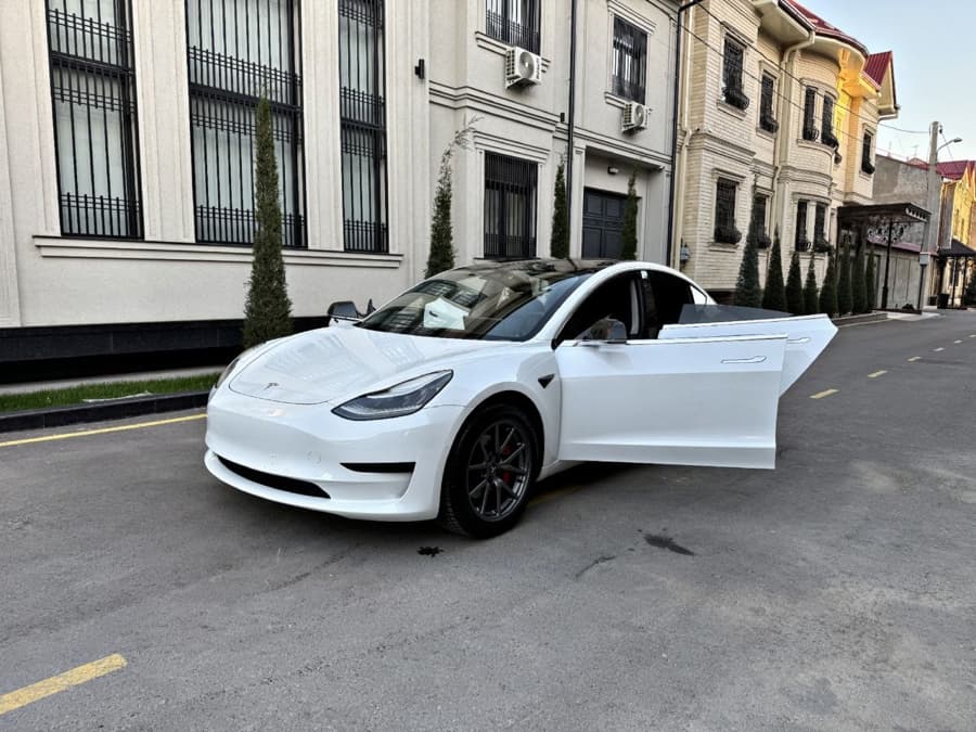 Tesla Model 3, 2020, Toshkent shahri – 1