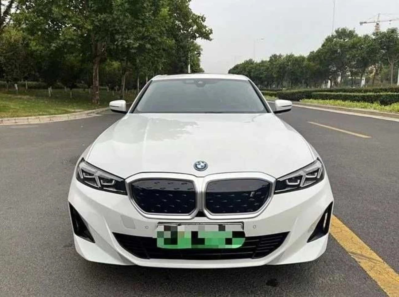 BMW i3, 2025, Toshkent shahri – 1