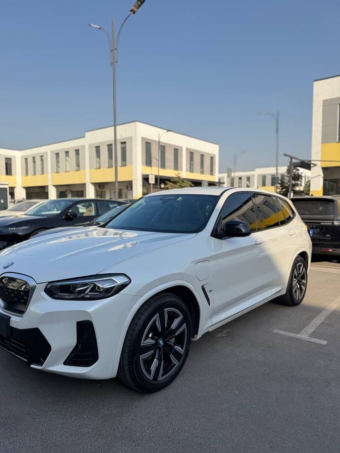 BMW X3, 2024, Toshkent shahri – 1