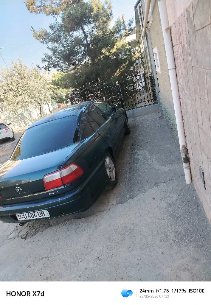 Opel Omega, 2002, Наманганская область – 1