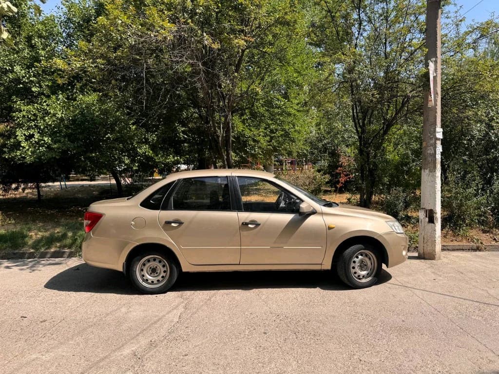 Lada (ВАЗ) Granta, 2012, Toshkent shahri – 1
