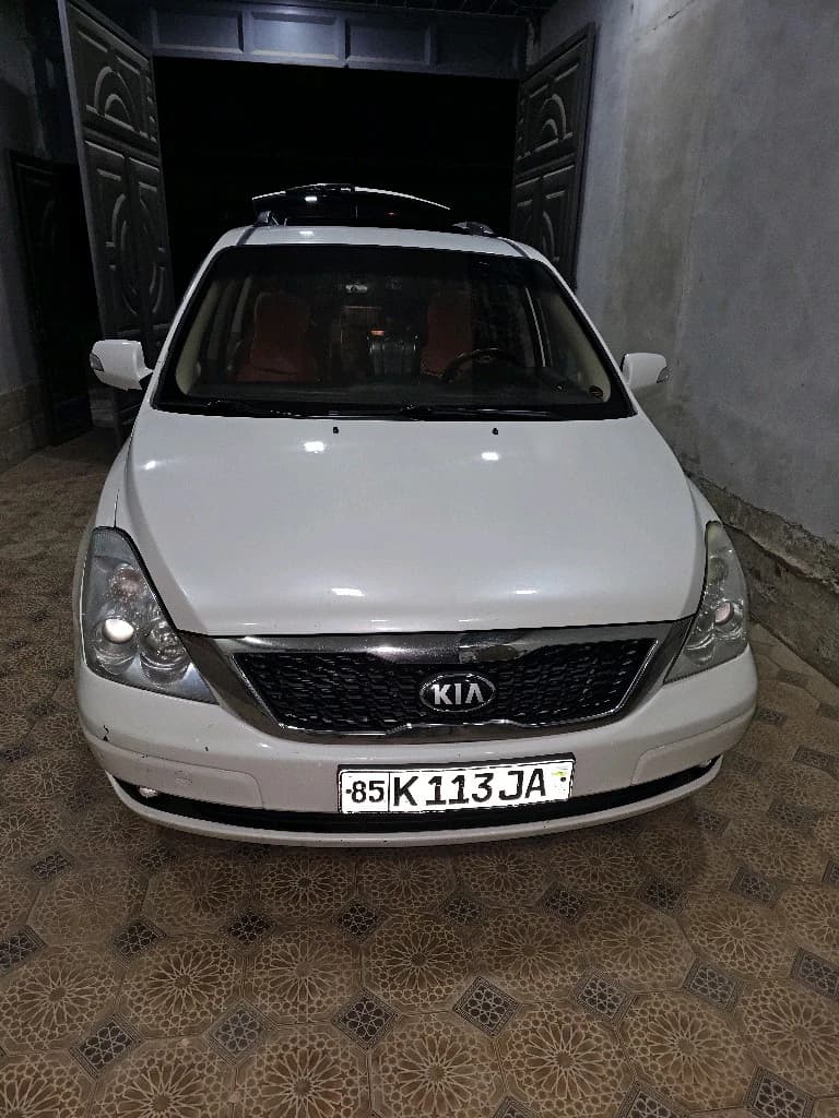 Kia Carnival, 2013, Navoiy – 1