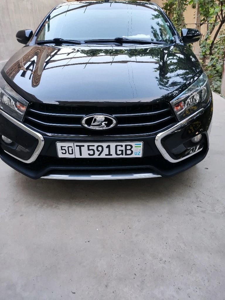 Lada (ВАЗ) Vesta, 2017, Namangan – 1