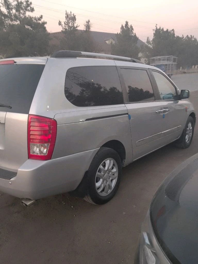 Kia Carnival, 2009, Namangan – 1