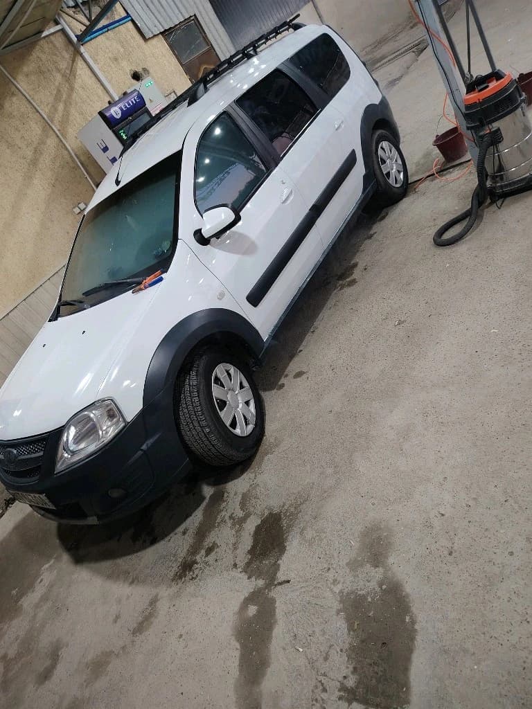 Lada (ВАЗ) Largus, 2017, Навоийская область – 1